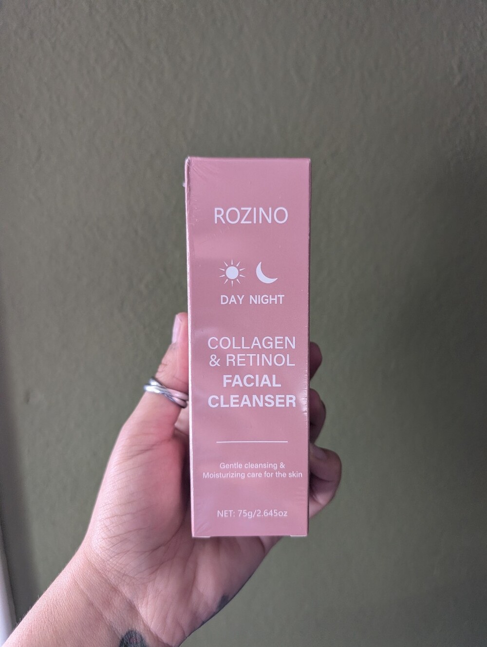 Rozino Collagen & Retinol Facial Cleanser — Pink
